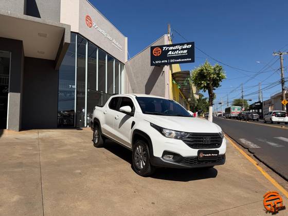 FIAT STRADA 1.3 FIREFLY FLEX FREEDOM CD MANUAL FIAT STRADA 1.3 FIREFLY FLEX FREEDOM CD MANUAL